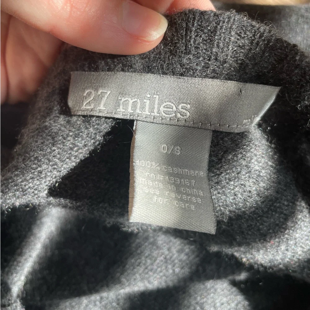 27 MILES MALIBU 100% Cashmere Gunmetal Crystal Skull Fringe Poncho Charcoal Gray